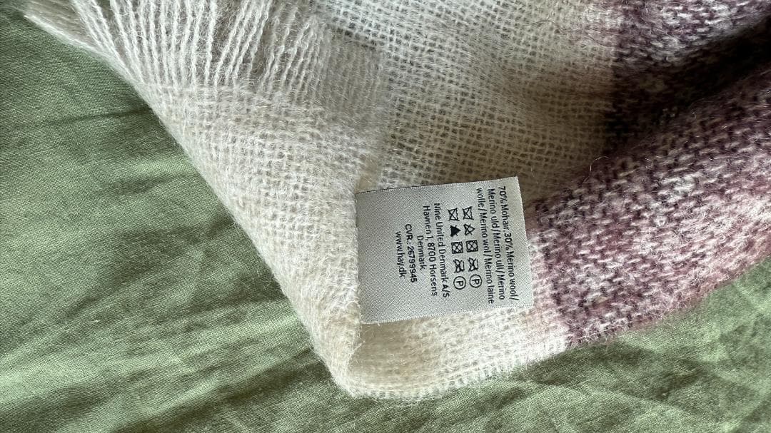 ヘイ モヘア ブランケット（バーガンディ）