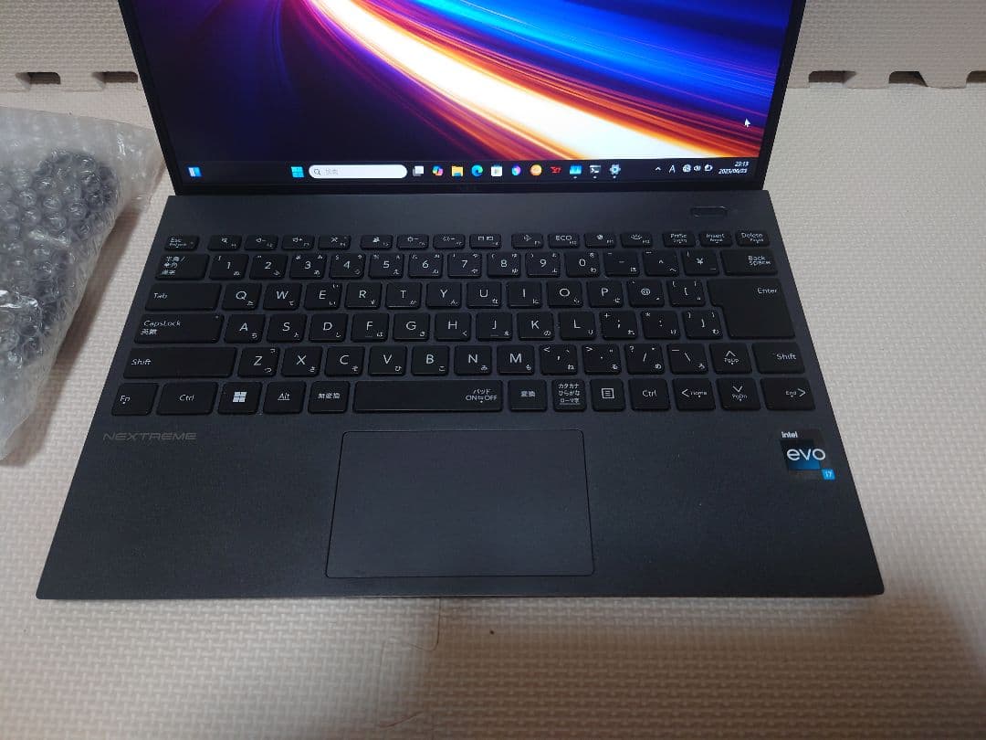 NEC NEXTREME Carbon/i7-1255U/16・512G/特価