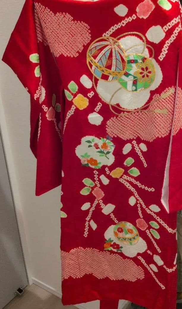 タイムセール　銀座　高級　七五三セット　赤 　絹着物　小物