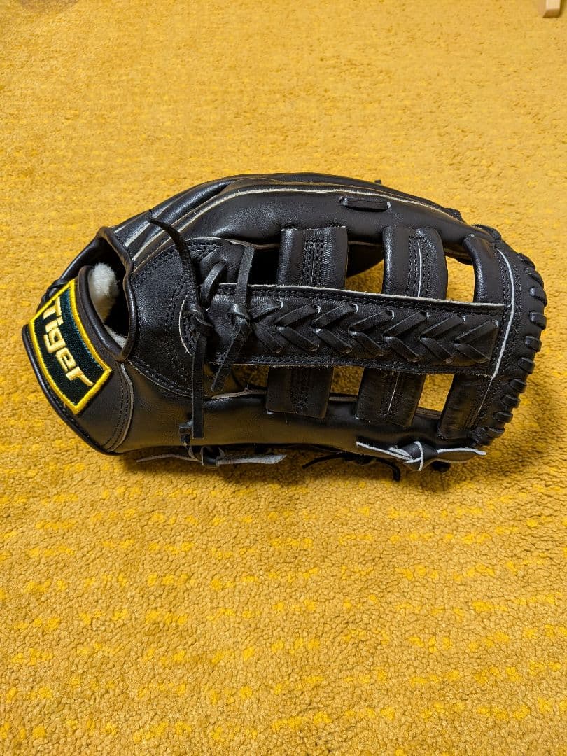 【ら】美津和タイガー　軟式　外野　グローブ【ら】