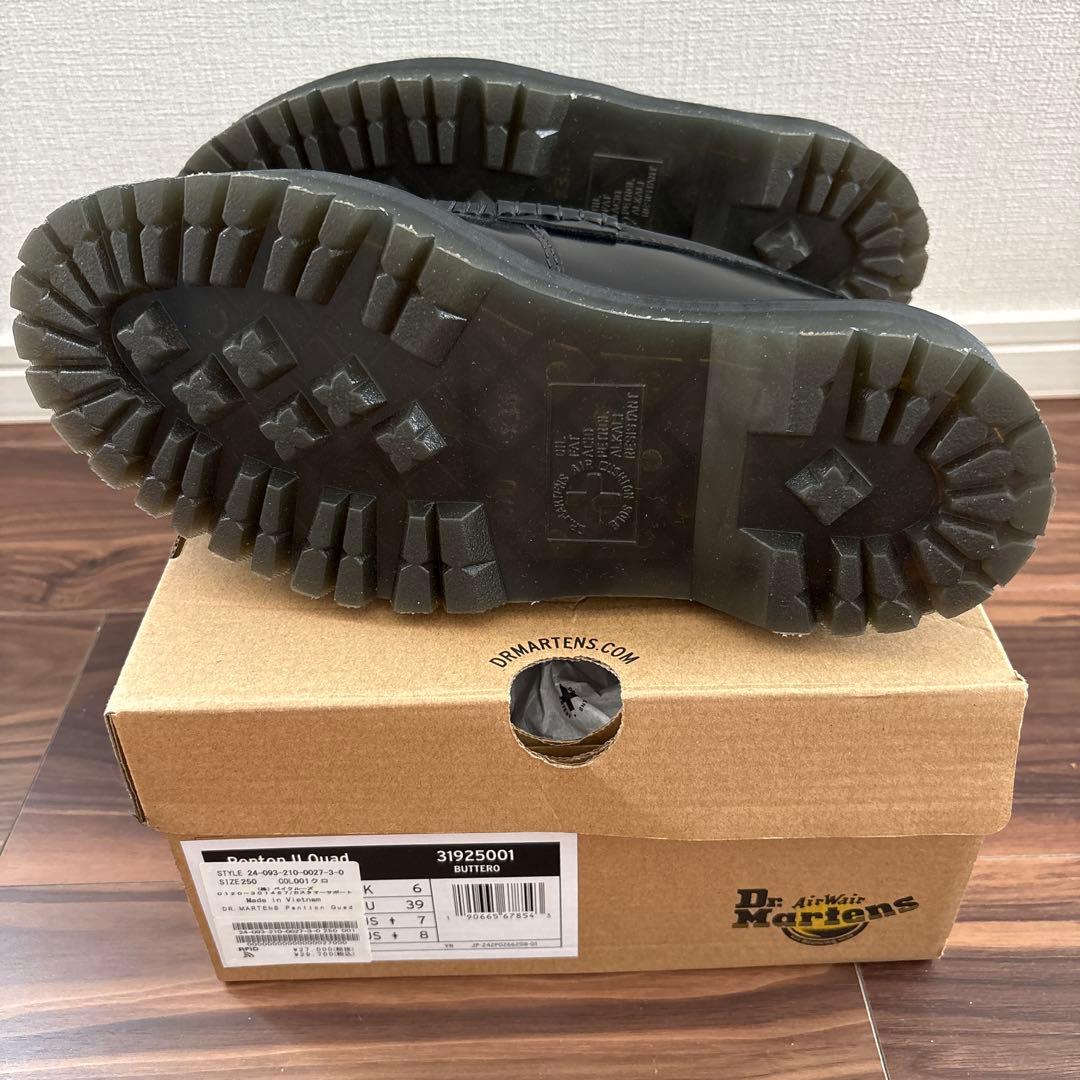 Dr. Martens Pentton Quad ローファー