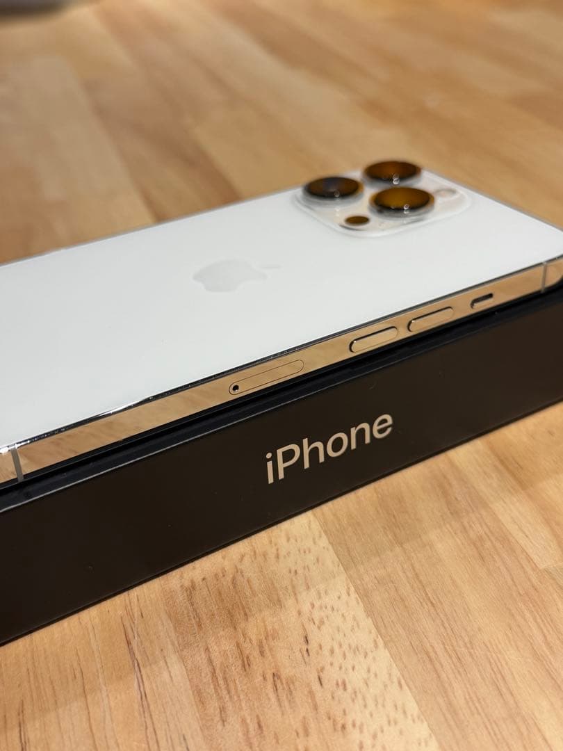 【美品】Apple iPhone 13 Pro 512GB 本体