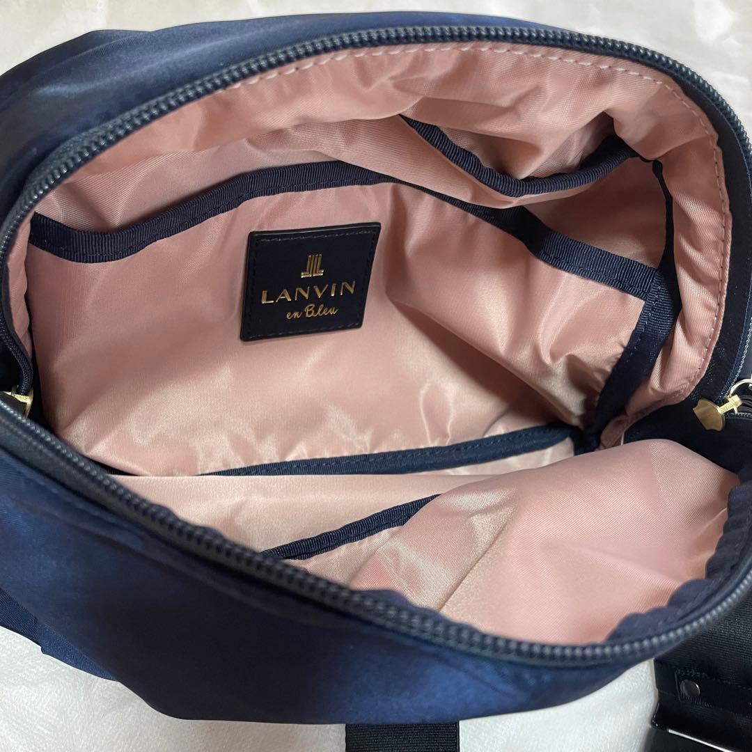 ランバンオンブルー　LANVIN en Bleu　ボディバッグ　ショルダーバッグ