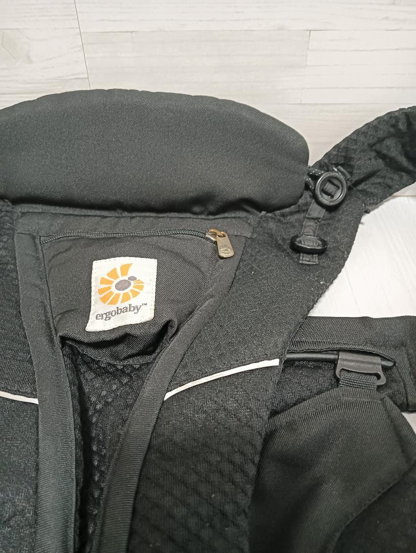 【美品】エルゴベビー OMNI Breeze オニキスブラック 抱っこ紐