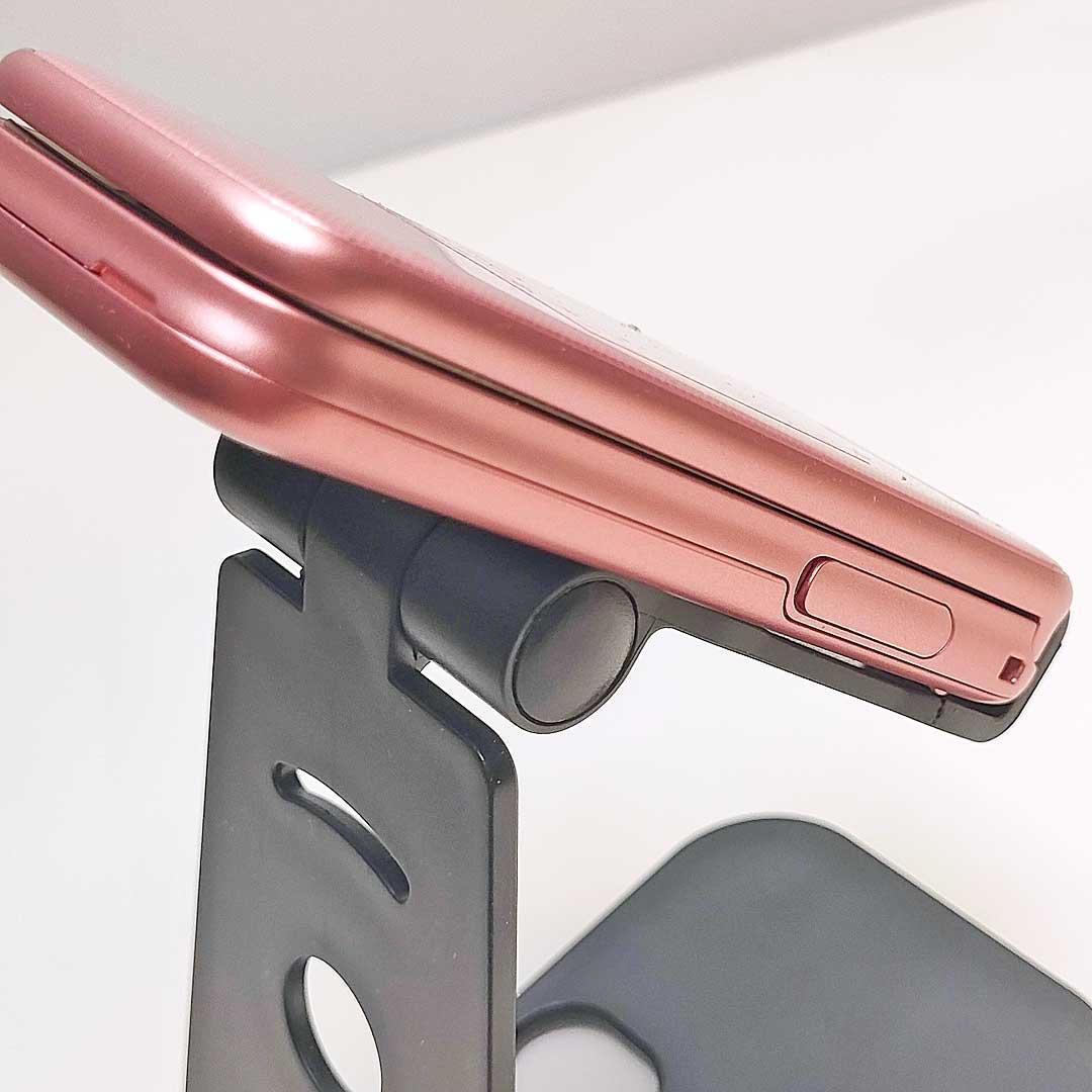 美品 docomo ドコモ らくらくホン F-02J SIMフリー 動作確認済