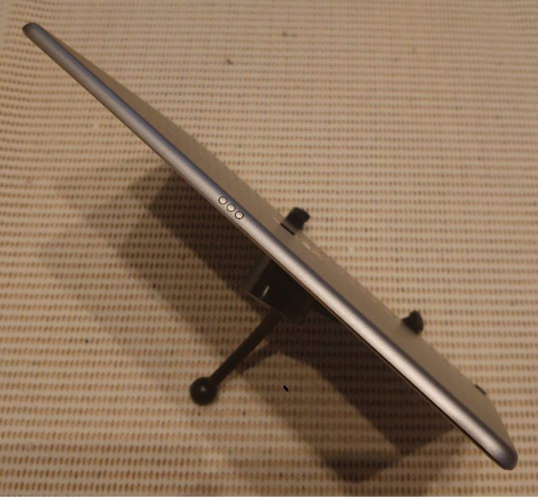 完動品iPad Pro9.7インチ(A1673)本体256GB送料込AH1MM