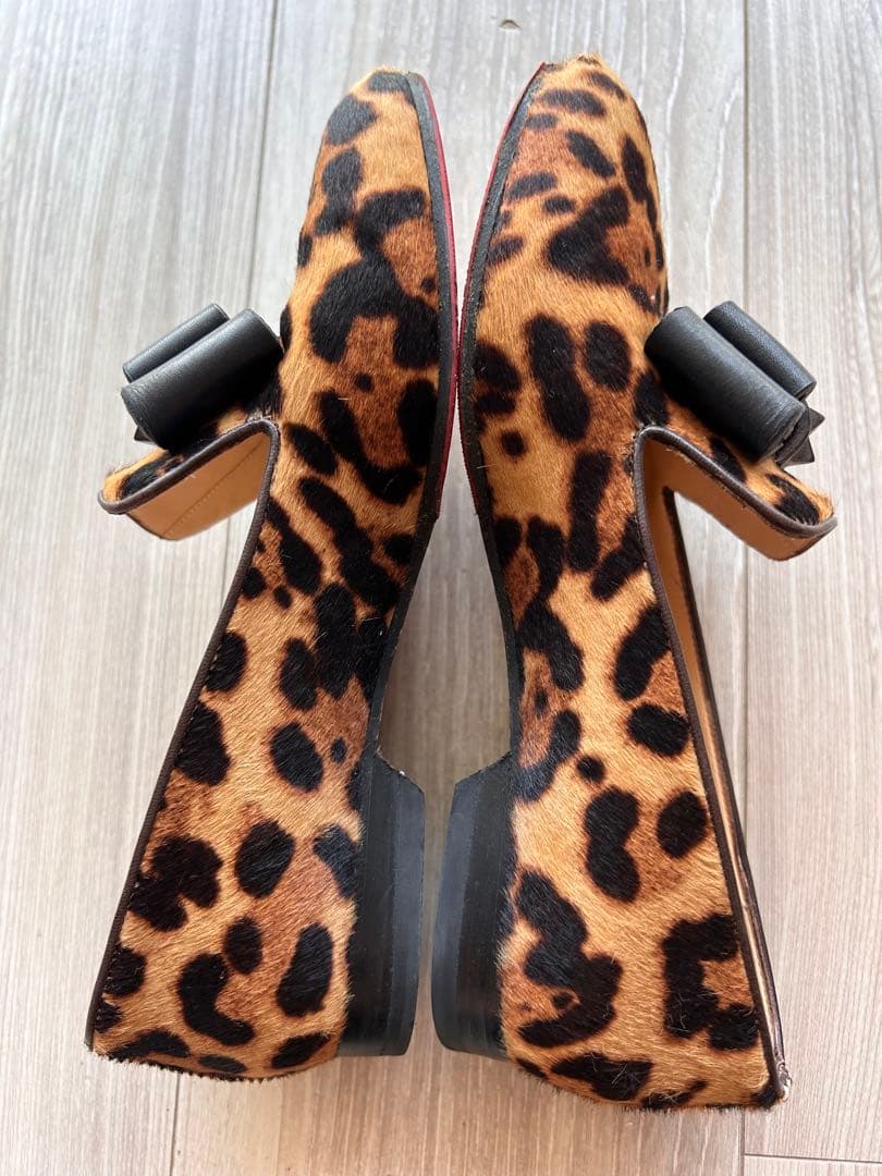 クリスチャンルブタン ヒョウ柄 フラットシューズ リボン付き