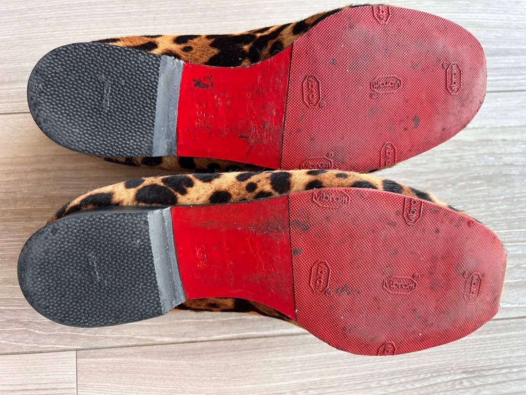 クリスチャンルブタン ヒョウ柄 フラットシューズ リボン付き