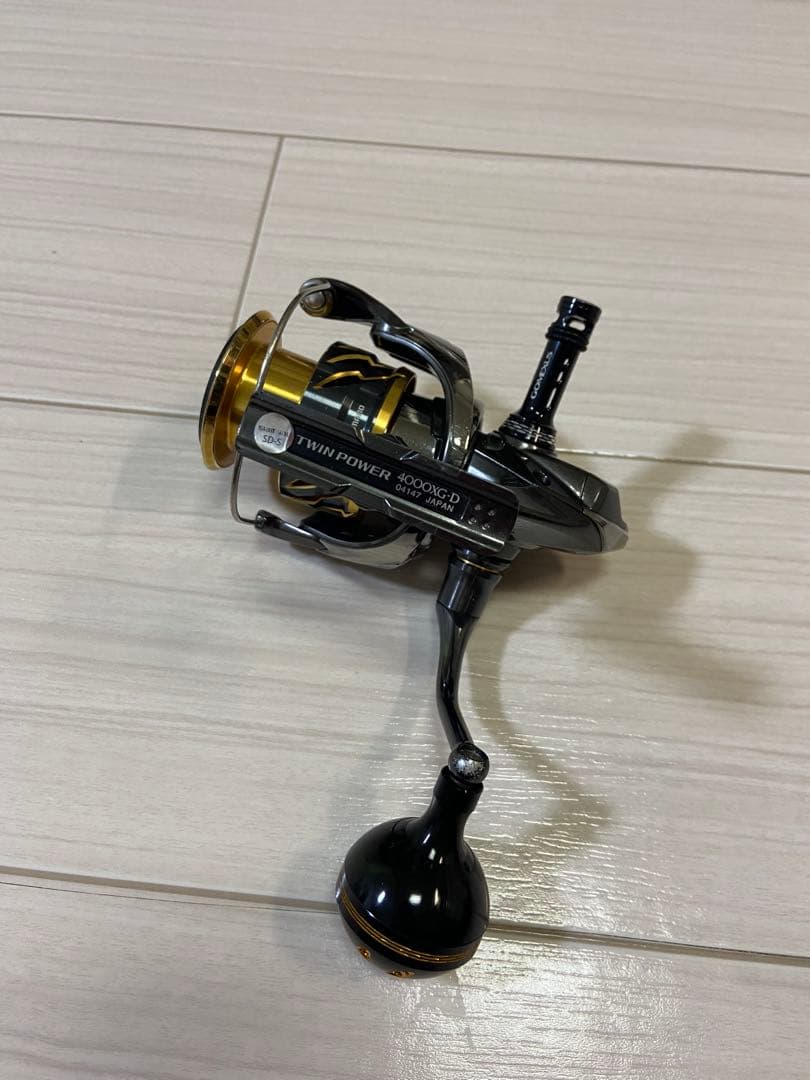 シマノ　20ツインパワー4000XG