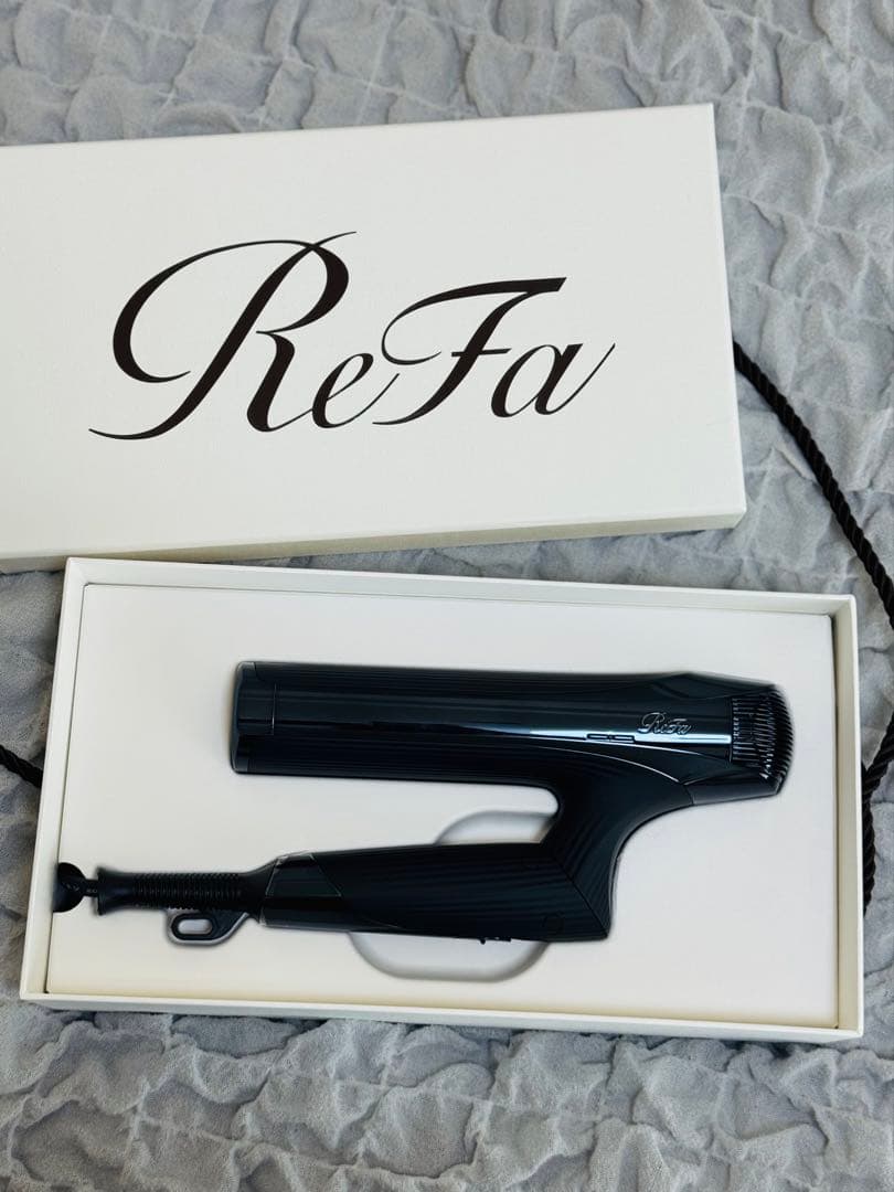 【超美品/ほぼ新品】リファビューテックドライヤースマートダブル　ブラック