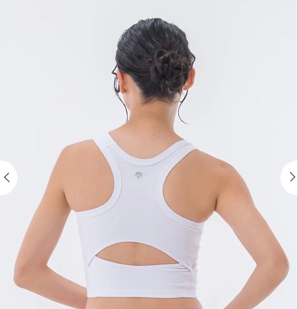 SUKALAヨガウェアタンクトップ　ホワイト サイズM