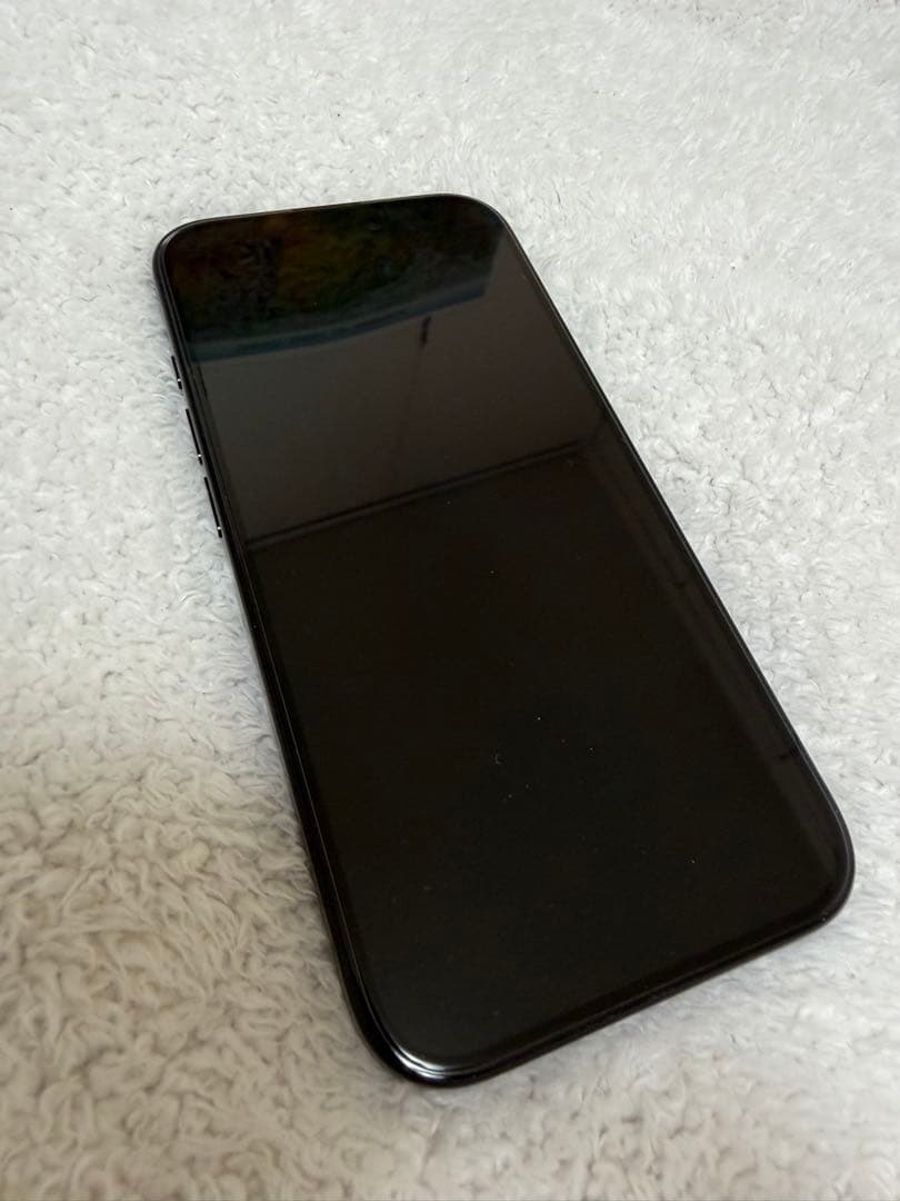 T*u様 iPhone 16 128GB シャッター音なし