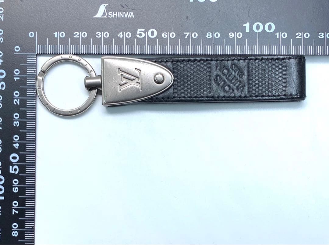 LOUIS VUITTON(ルイヴィトン)ポルト クレ ドラゴンヌ キーホルダー