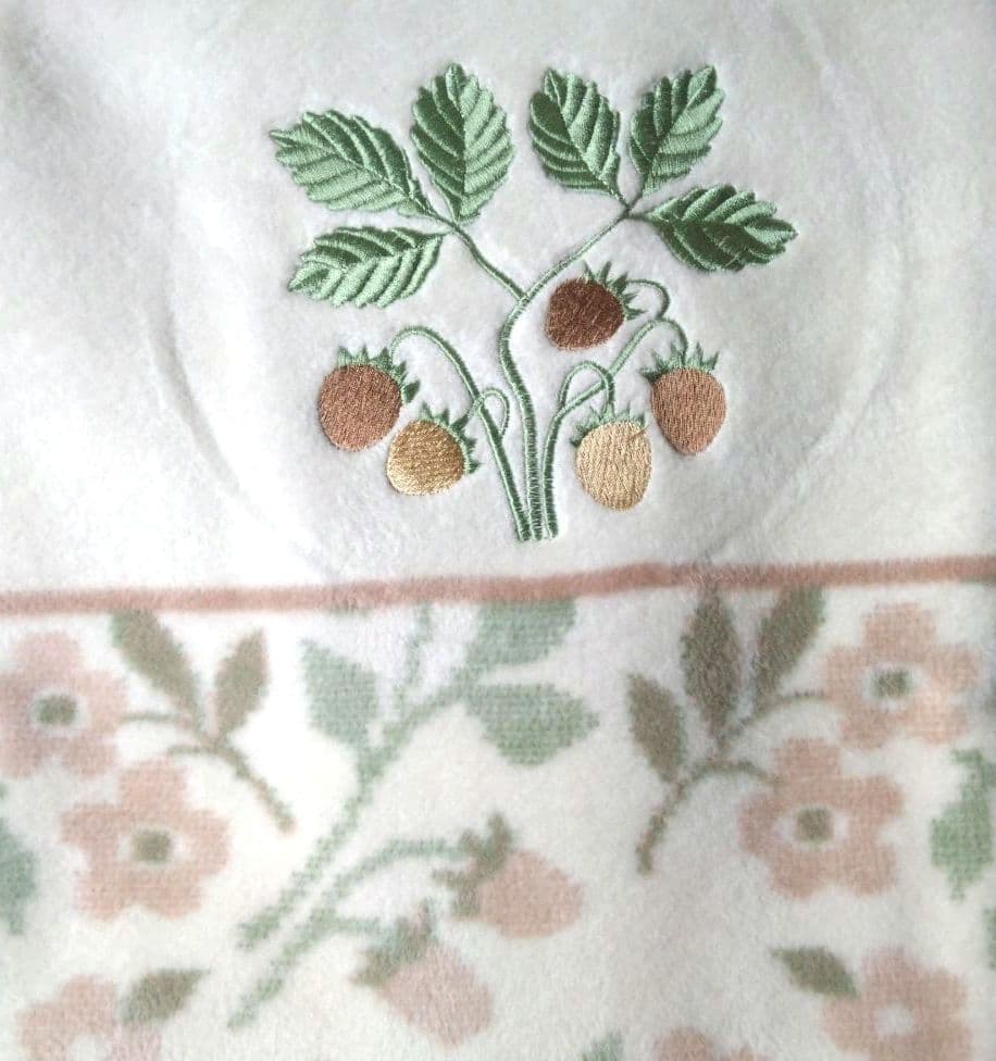 ミュージアム オブ アメリカン フォークアート　綿毛布　日本製　可愛い柄