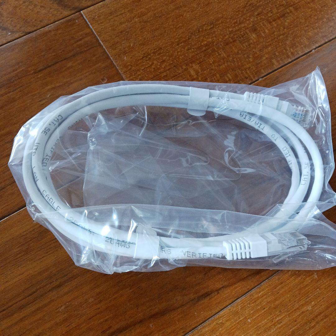 Speed Wi-Fi  5G L13 ホワイト　ZTE