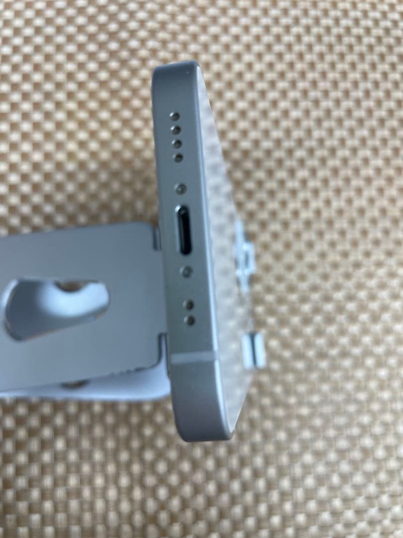 iPhone 13 mini 128 GB スターライトSIMフリー【2028】