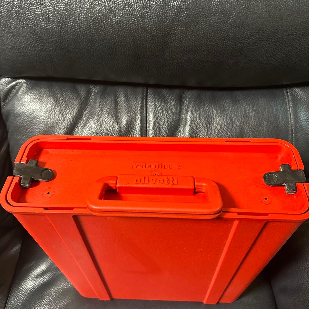 Olivetti オリベッティValentineタイプライター 赤バケツ　現状品