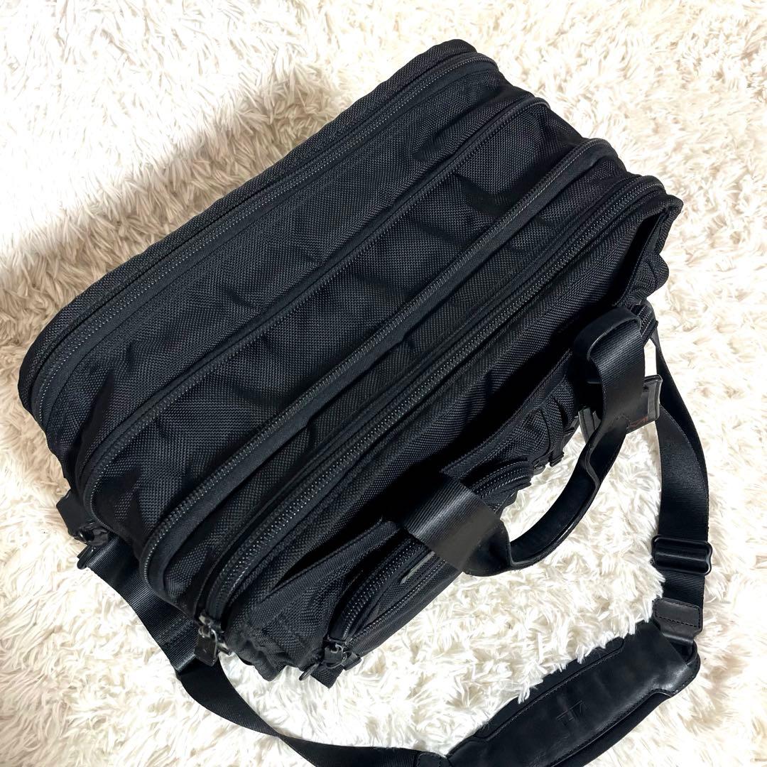 【美品】 TUMI アルファ エクスパンダブル ビジネスバッグ 26141DH
