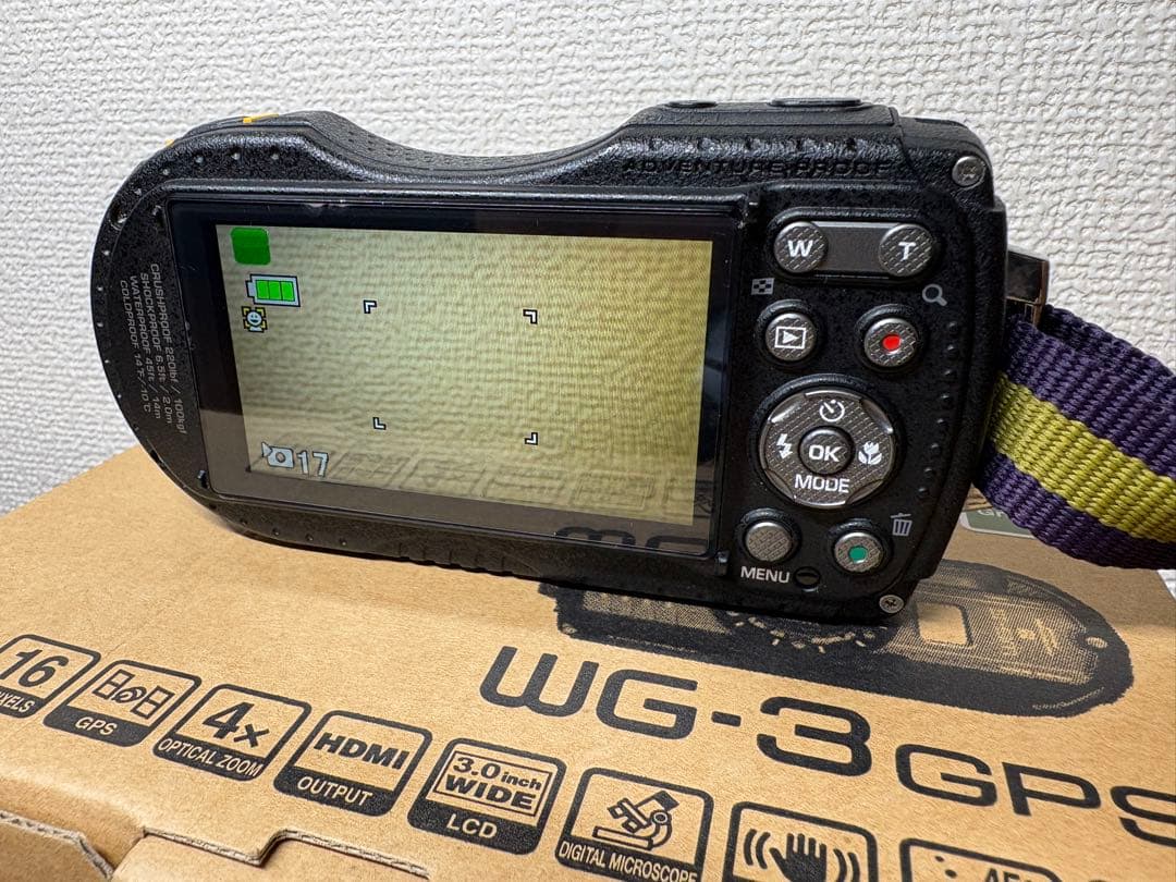美品　ペンタックス　防水デジカメ　PENTAX WG-3 GPS グリーン