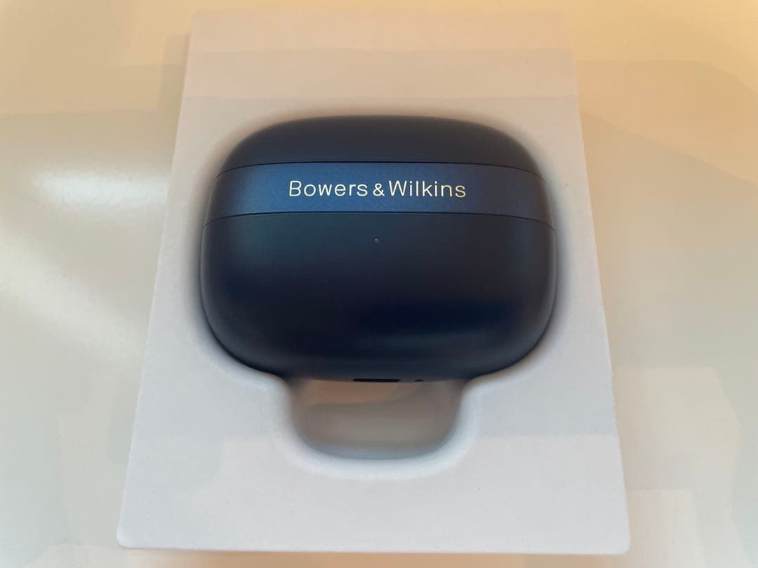 イヤホン Bowers & Wilkins Pi8