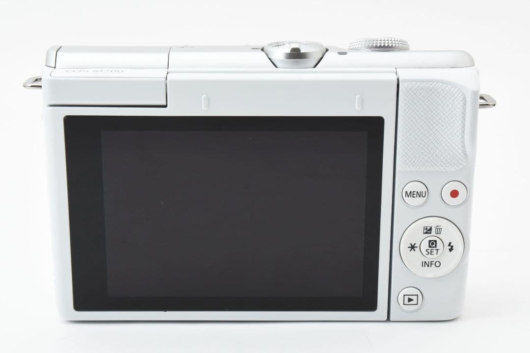 ♥ほぼ新品❤️スリムミラーレス♪スマホ転送OK★キヤノン EOS M200❤️