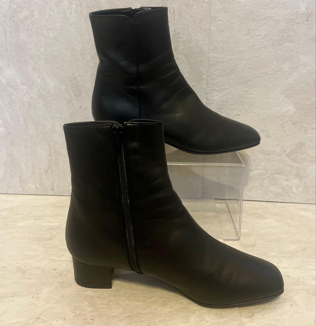 ダイアナ ショートブーツ スクエアトゥ サイドジップ ブラック 24㎝