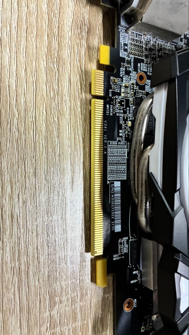 グラフィックボード・グラボ・ビデオカード Radeon RX580 ARMOR 8G OC J