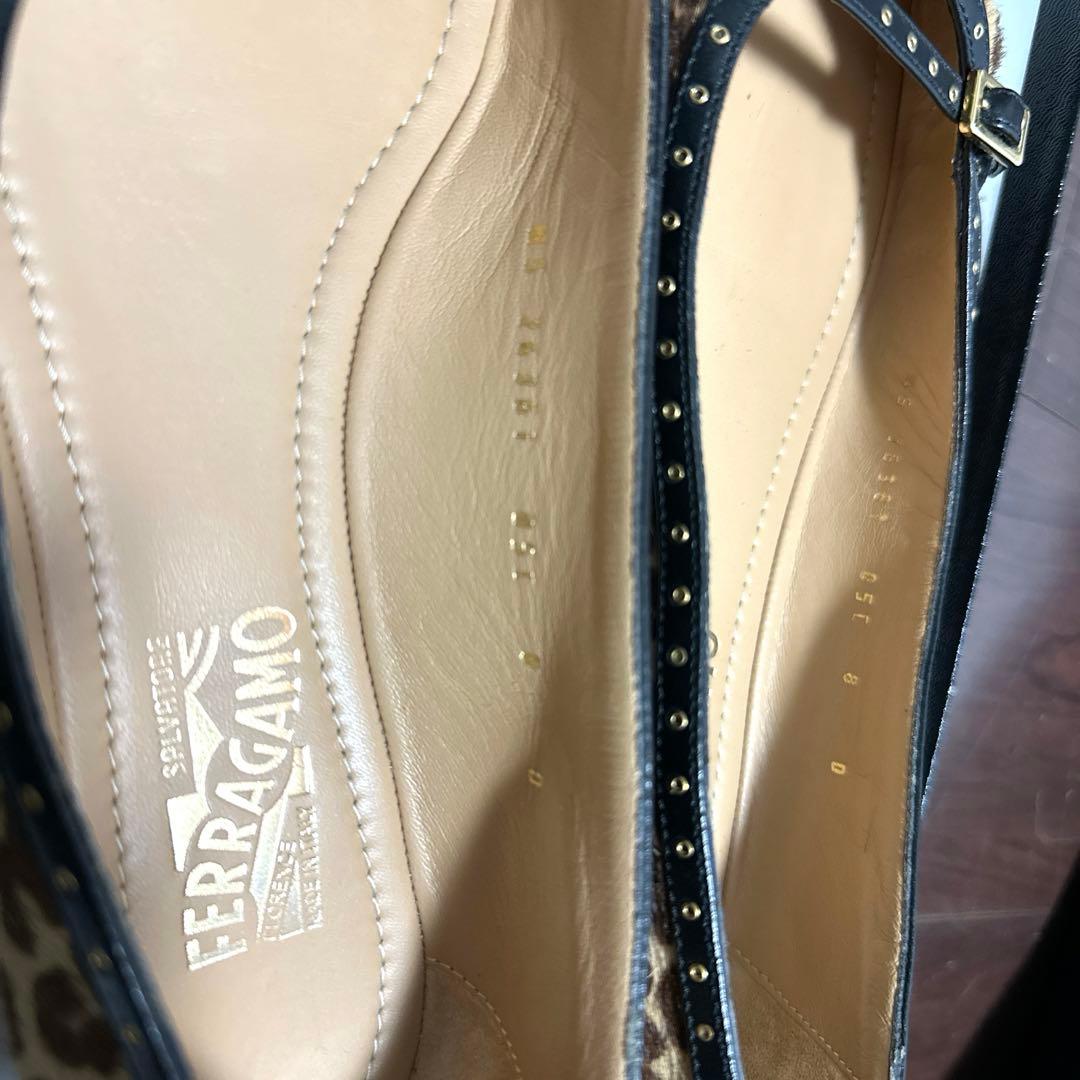 美品❣️フェラガモ♡レオパード柄フラットシューズ