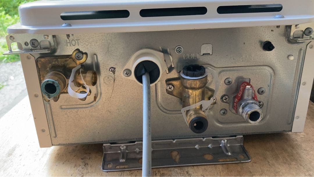 Rinnai RUX-A2015W-E 給湯器　2020年製