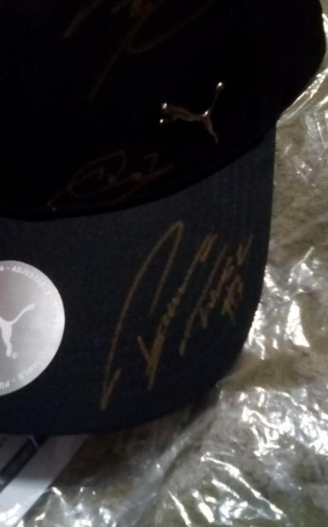 6人カーレーサーサイン入り帽子激レア本物保証