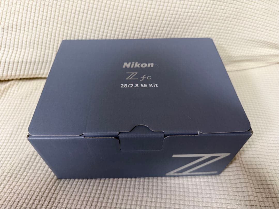 Nikon Z fc 一眼レフカメラ 28mmレンズ付き