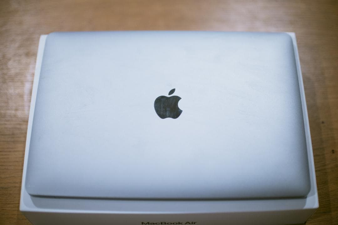 M1 MacBook Air シルバー