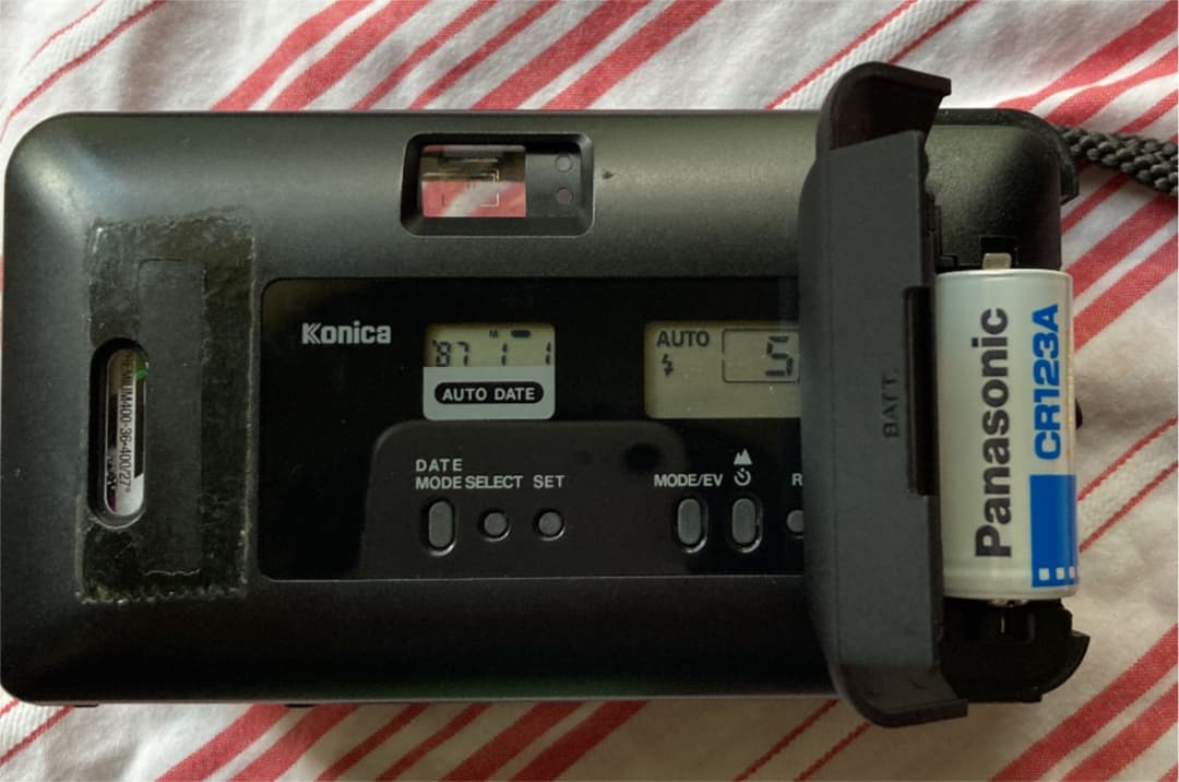 コニカビッグミニKonicaBIGmini BM-301フィルムカメラ