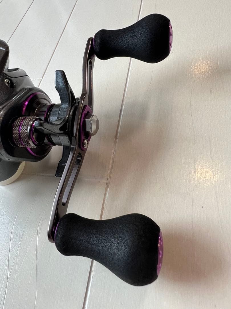 ダイワ 紅牙 XIC 右ハンドル ベイトリール