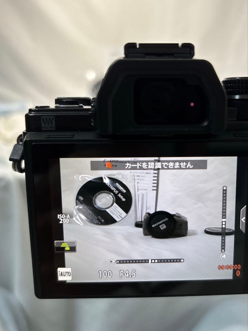 【美品】OLYMPUS オリンパス E-M10 Mark II レンズ付き