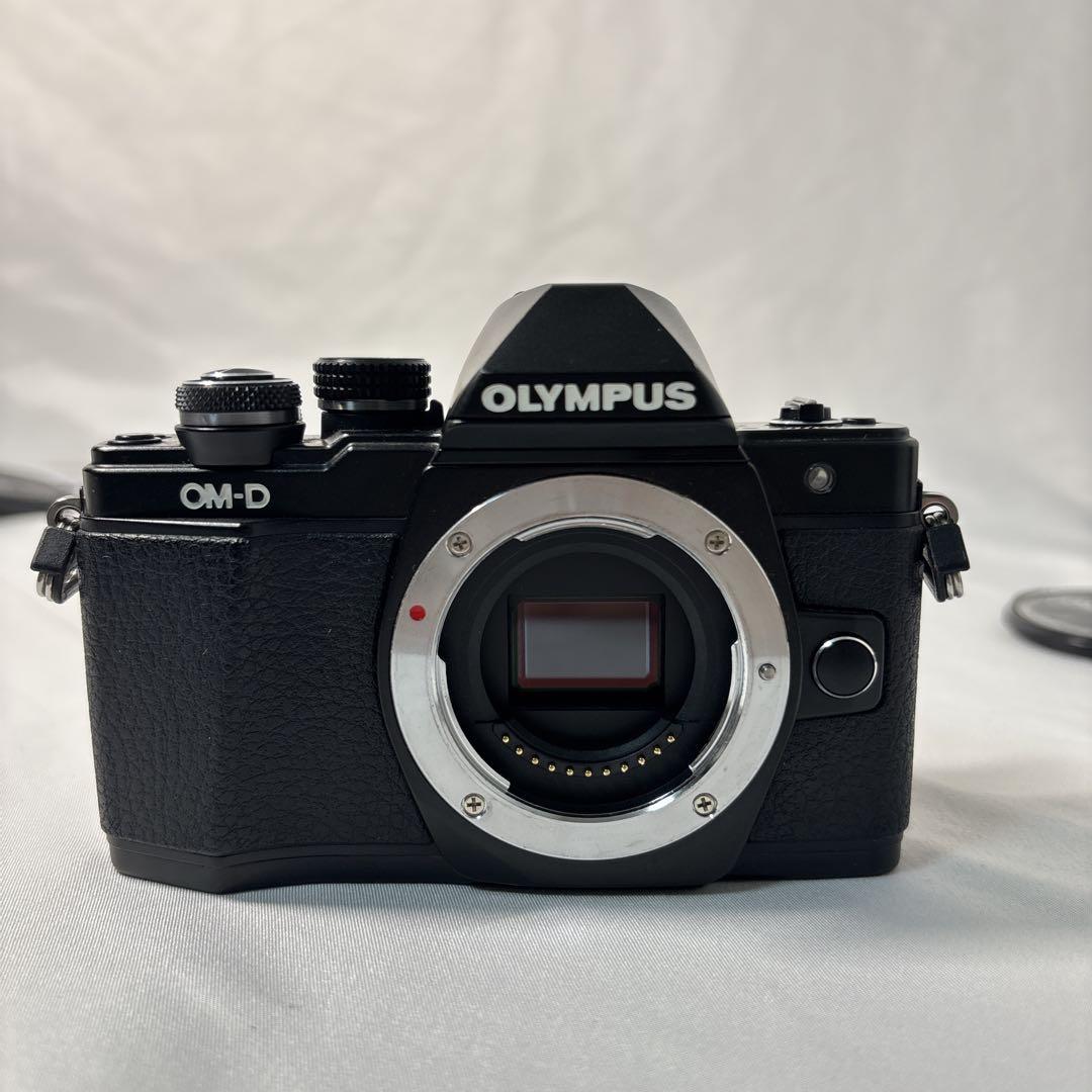 【美品】OLYMPUS オリンパス E-M10 Mark II レンズ付き