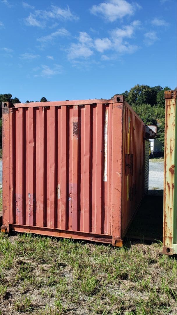 20フィート海上コンテナ （シャッター付きもあり）