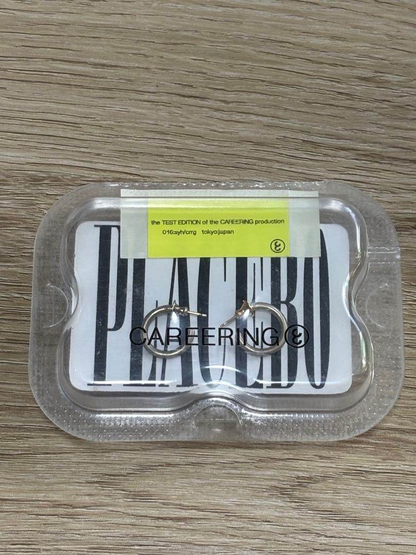 CAREERING キャリアリング　ゴールド　ピアス