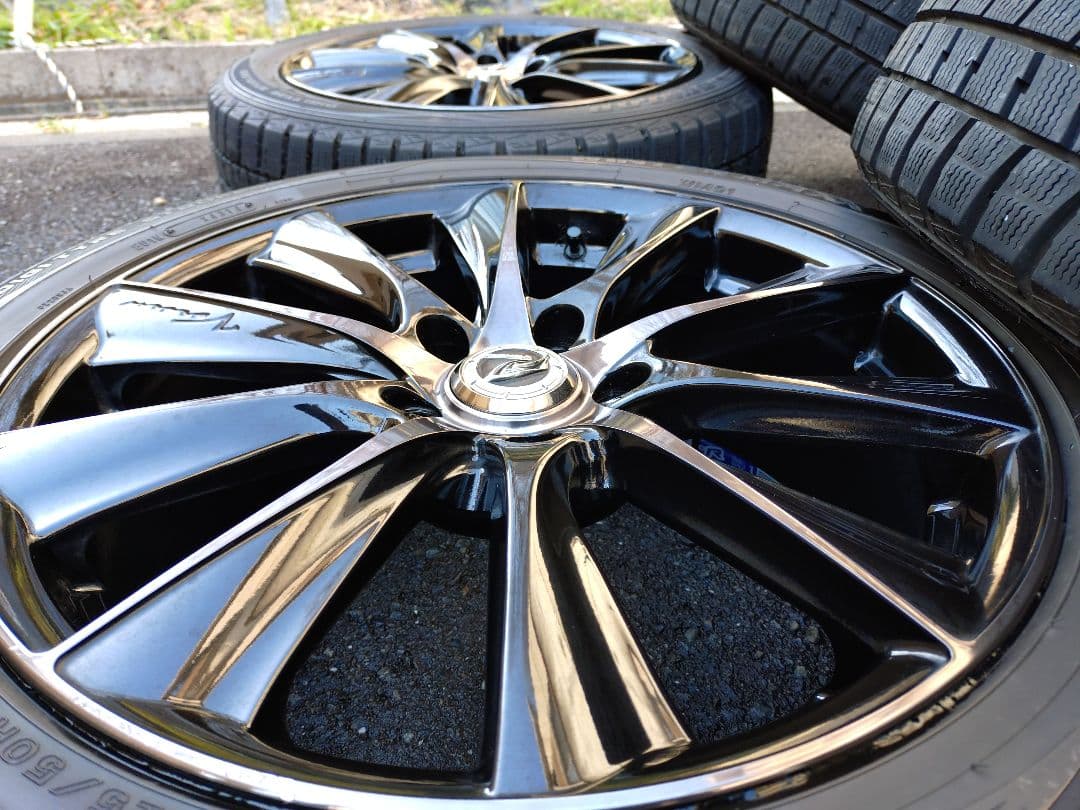 レイズ ベルサス 18インチ タイヤホイールセット