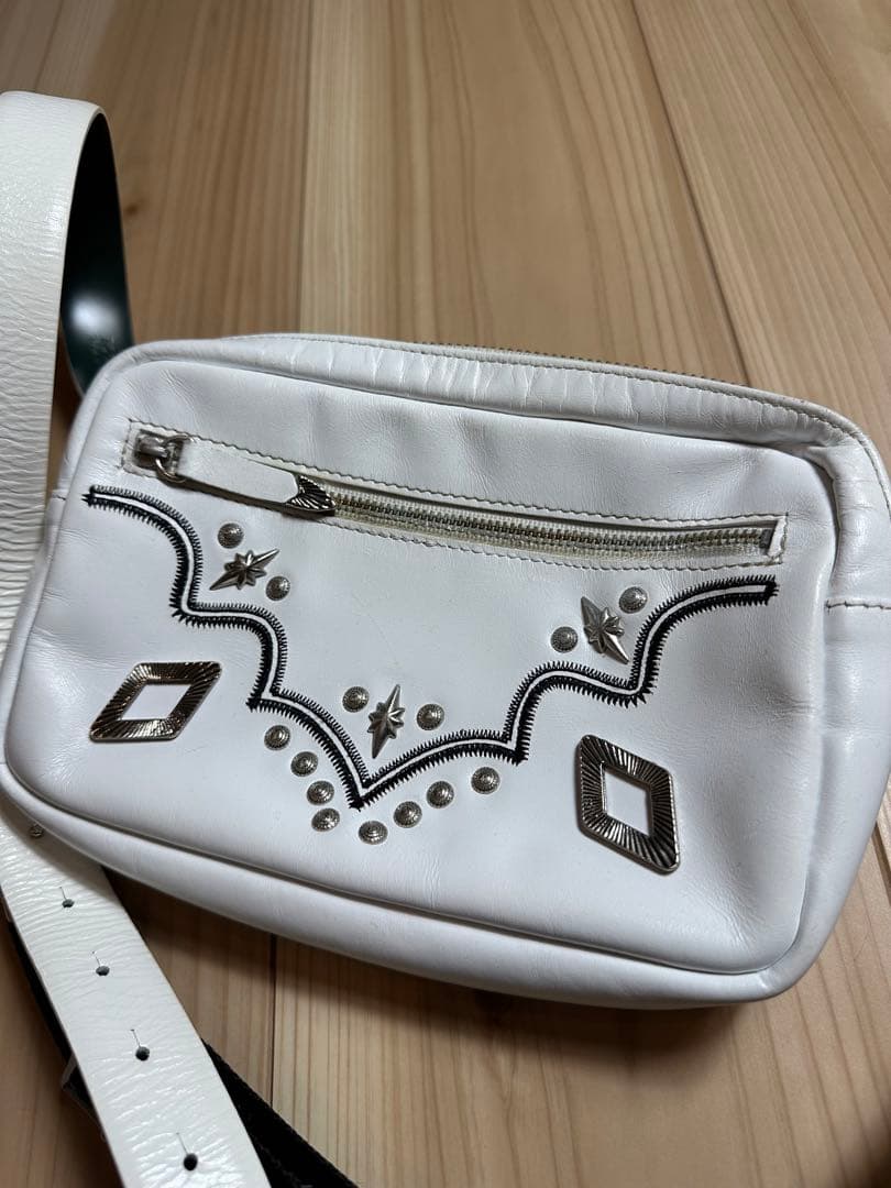 TOGA トーガプルラ　バッグ　ショルダーバッグ ボディバッグ　 スタッズ