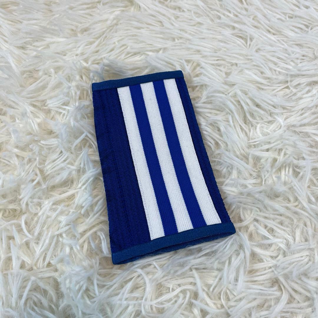 Nyaromea～(=^x^=) タグ付き　グッチ　アディダス　青