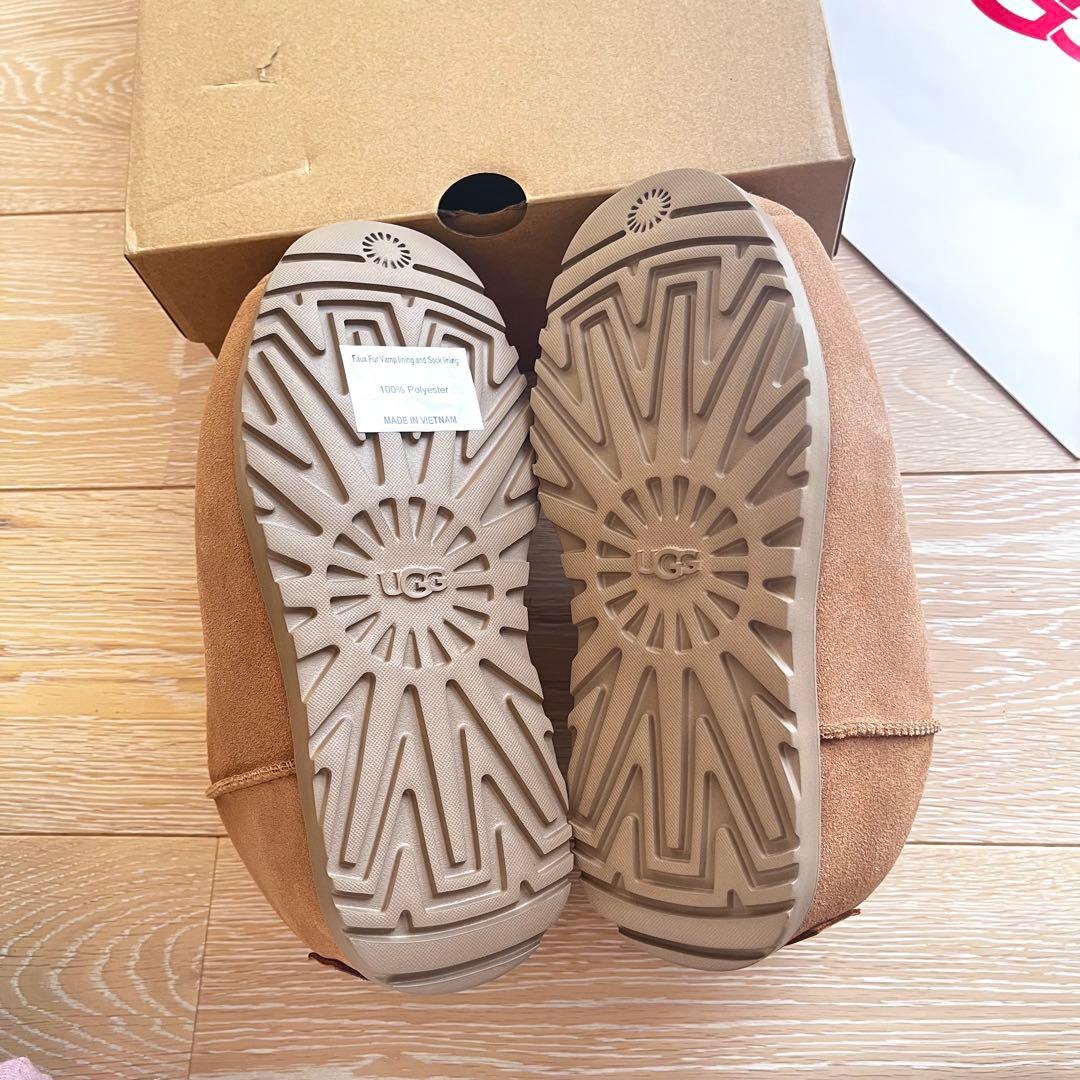 【新品未使用】UGG W PUMPED SLIDE パンプドスライド　23cm