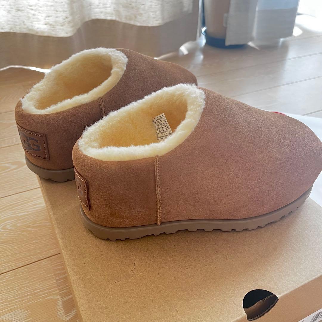 【新品未使用】UGG W PUMPED SLIDE パンプドスライド　23cm