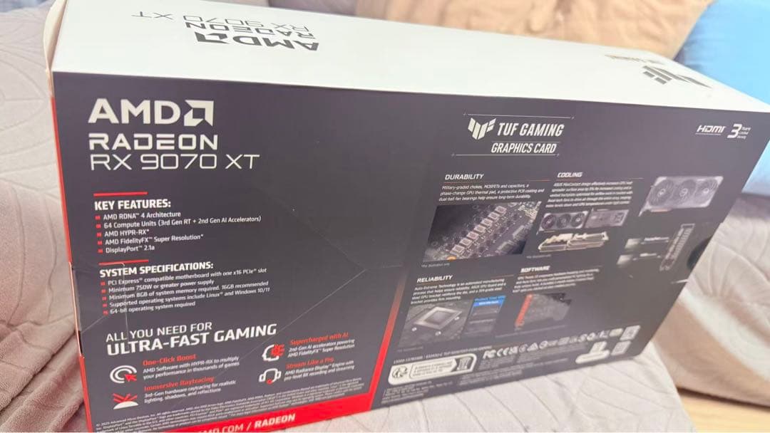 グラフィックボード・グラボ・ビデオカード ASUS Radeon RX 9070 XT 16GB OC Edition