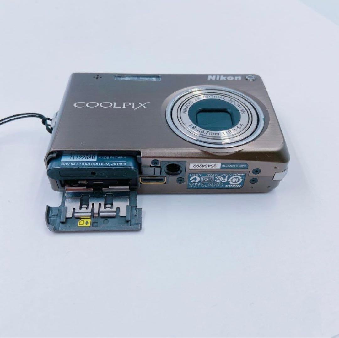 9BM22 Nikon ニコン デジカメ COOLPIX クールピクス S700