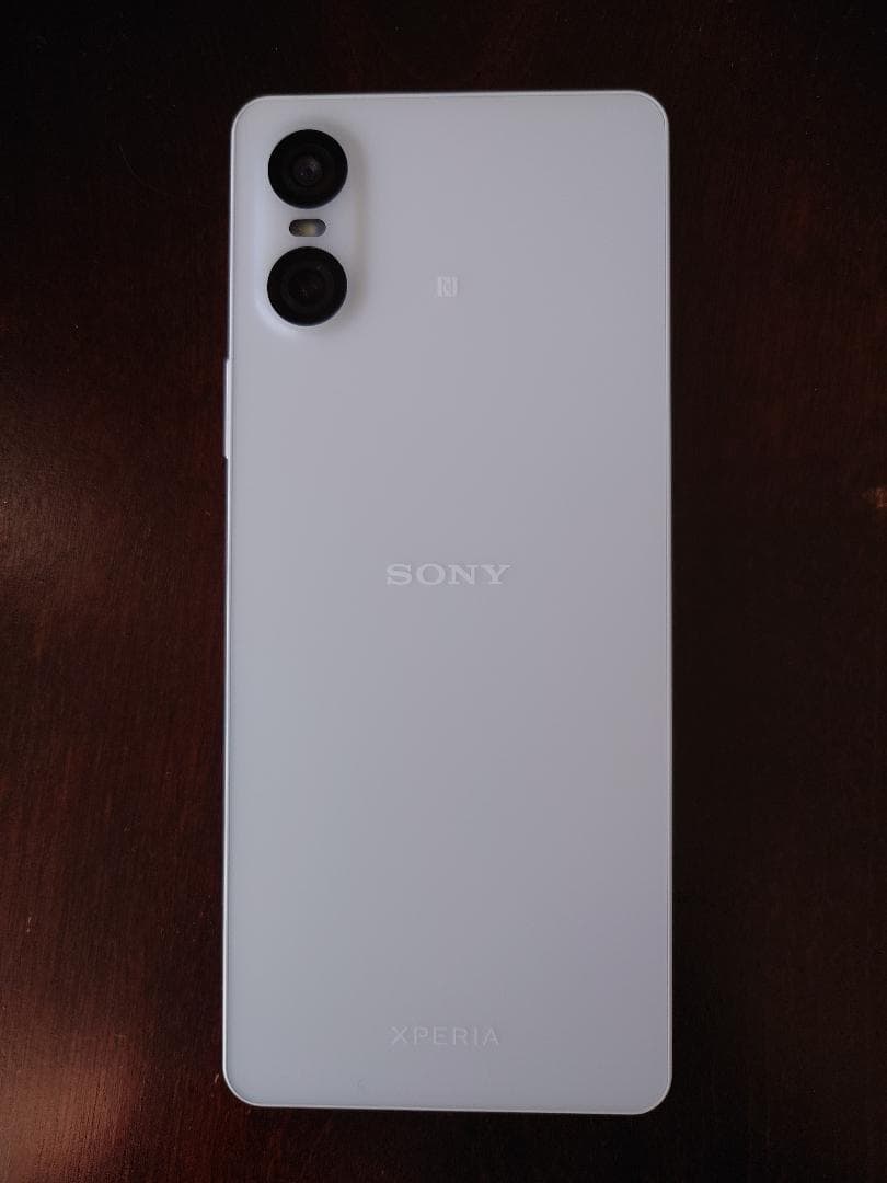 ★ほぼ新品★ Xperia 10 VI / SIMフリー / ホワイト