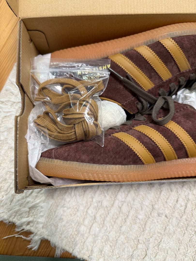 adidas AMSTERDAM ブラウン ゴールド