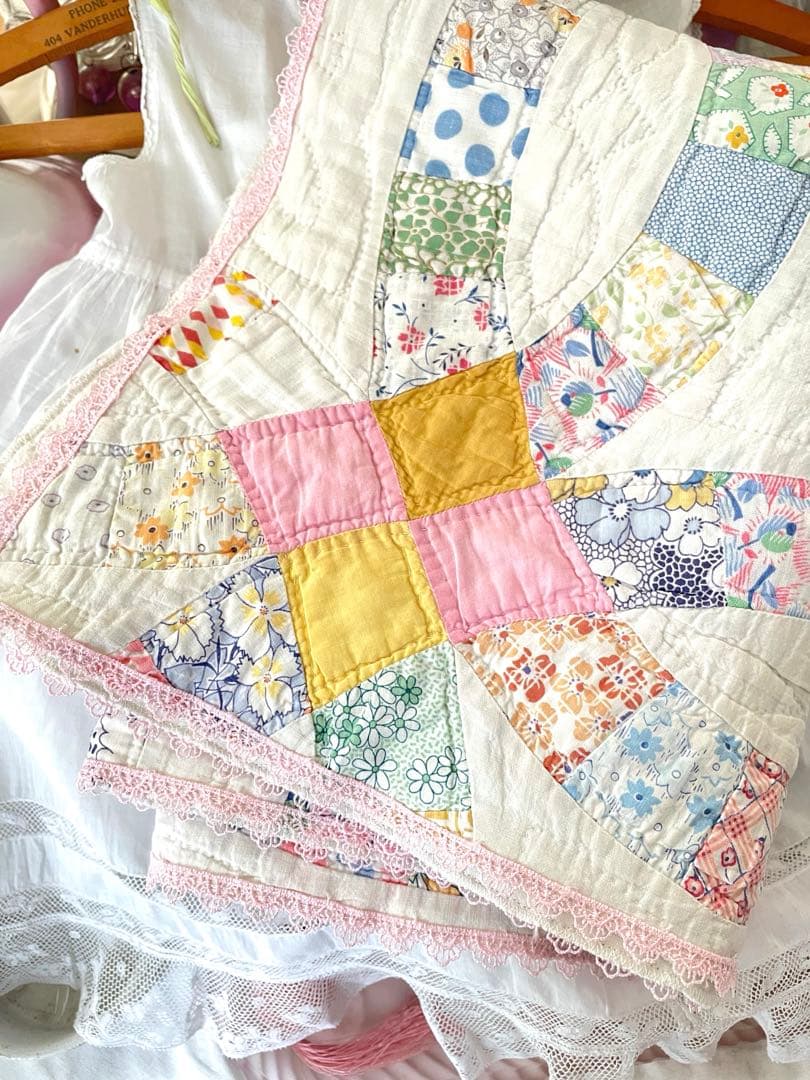 アンティークキルトでマルチカバー·͜· ♡