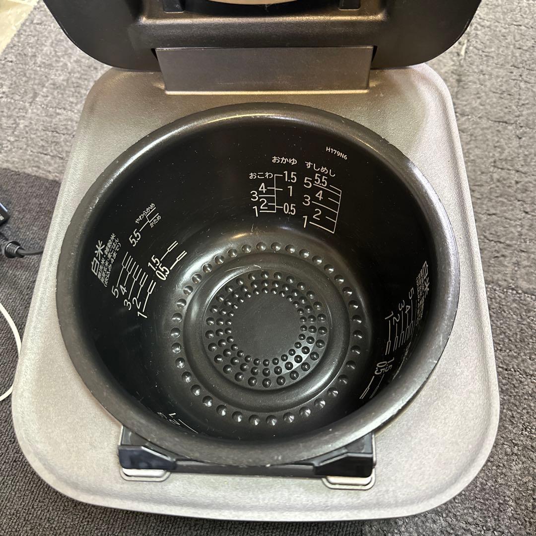 送料込み⭐︎日立 圧力IHジャー炊飯器 5.5合 RZ-W100DM