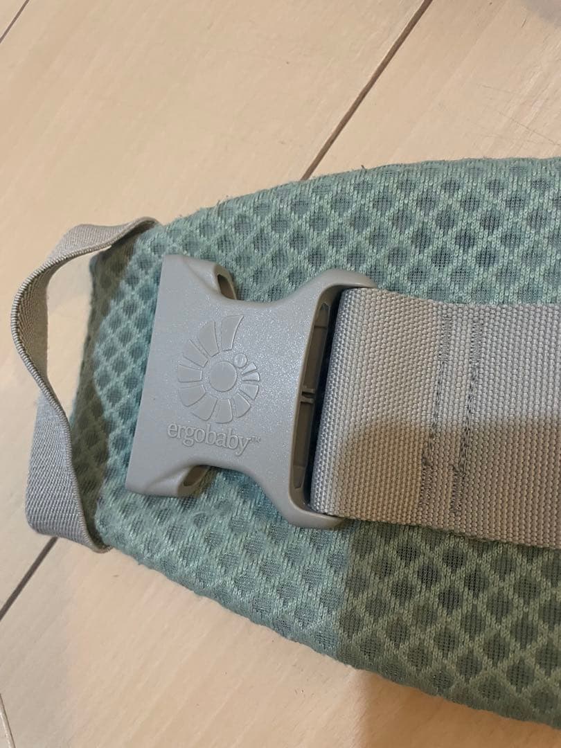 エルゴベビー オムニブリーズ セージグリーン